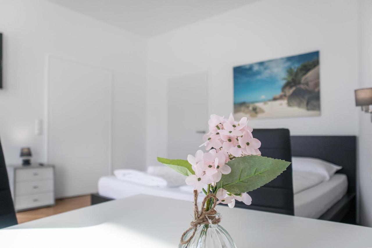 Superb 7br Shared Apartment- Near Hauptbahnhof Appartamento