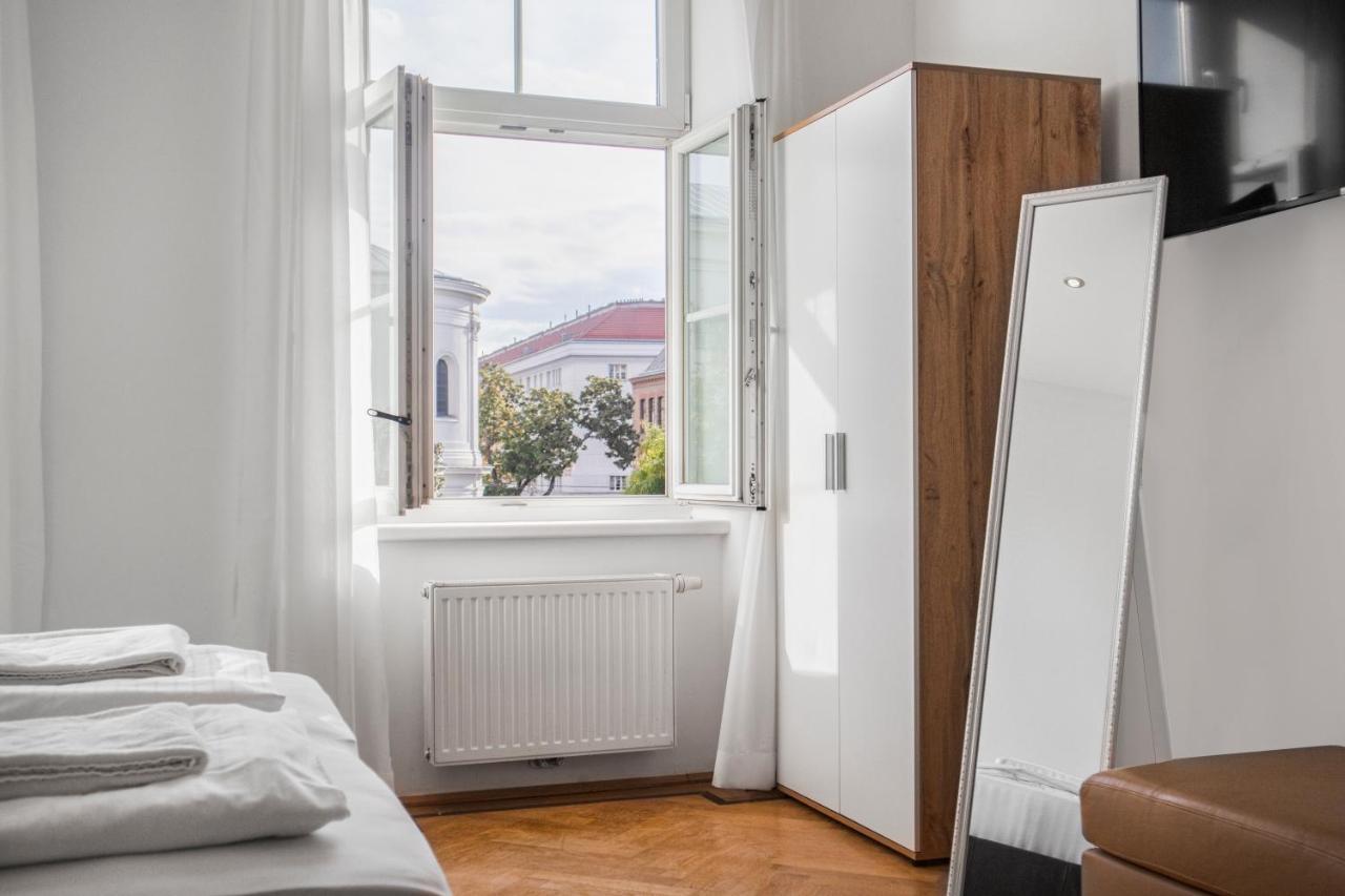 Appartamento Superb 7br Shared Apartment- Near Hauptbahnhof