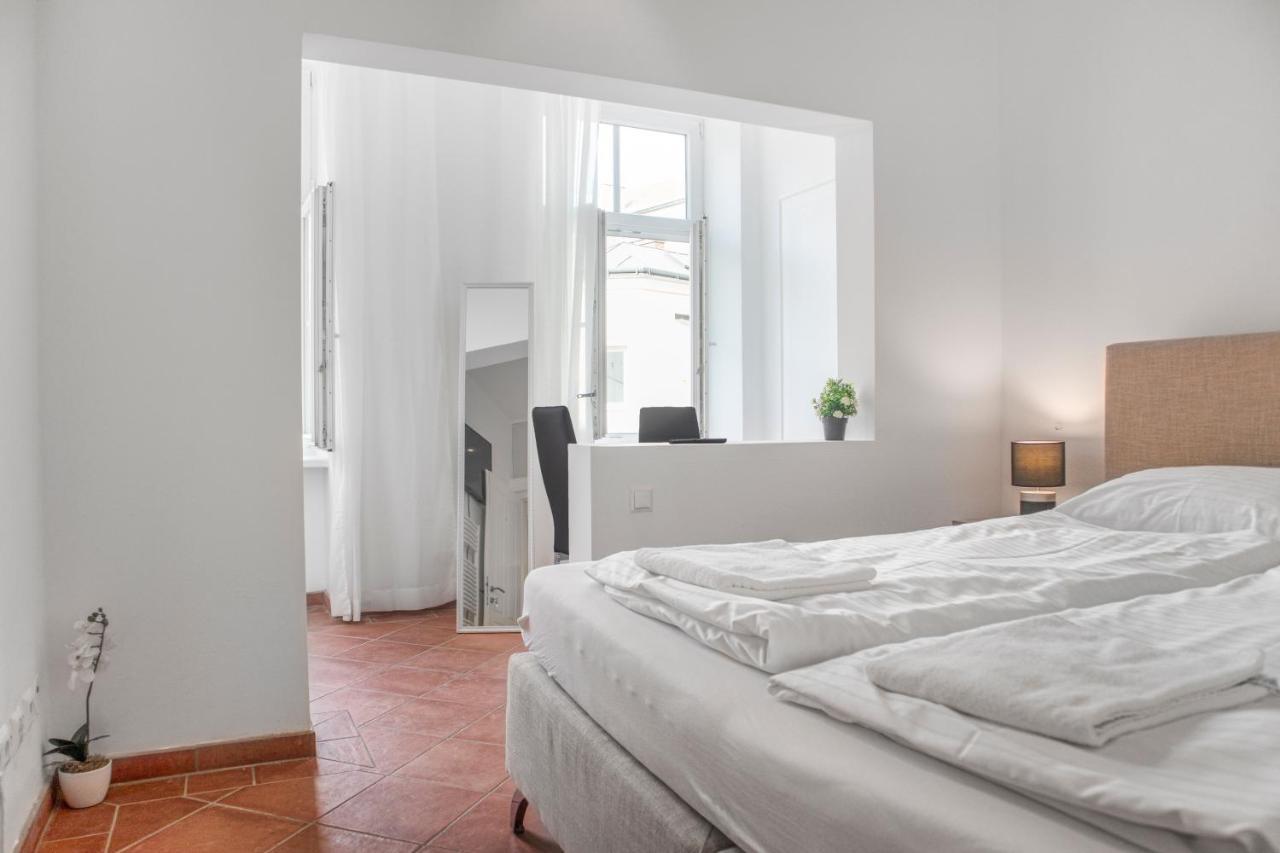 Appartamento Superb 7br Shared Apartment- Near Hauptbahnhof *