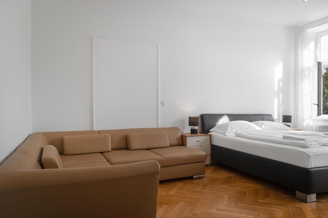 Superb 7br Shared Apartment- Near Hauptbahnhof * Vienna